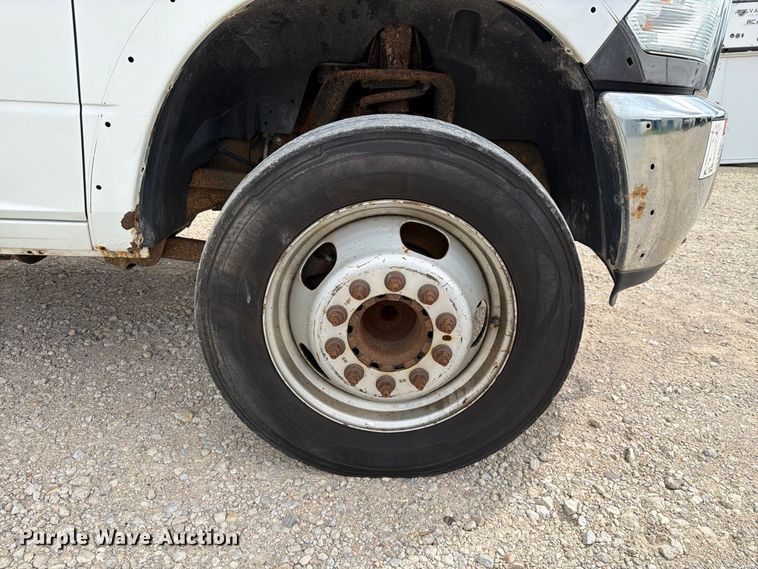 image for item DU3140 2014 RAM 5500 flatbed truck