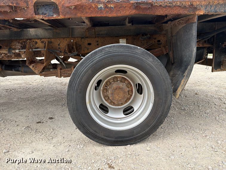 image for item DU3140 2014 RAM 5500 flatbed truck