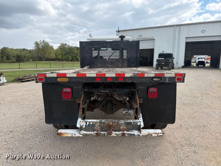 image for item DU3143 2001 Mack MS flatbed truck