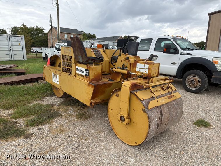 image for item DU3145 Bomag BW5AS double drum roller