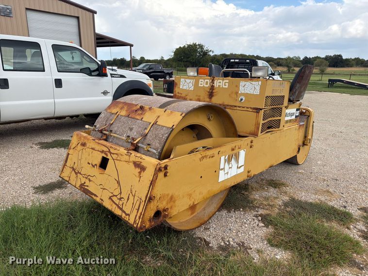 image for item DU3145 Bomag BW5AS double drum roller