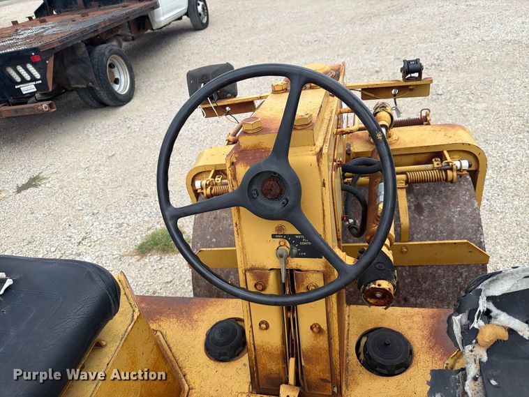 image for item DU3145 Bomag BW5AS double drum roller