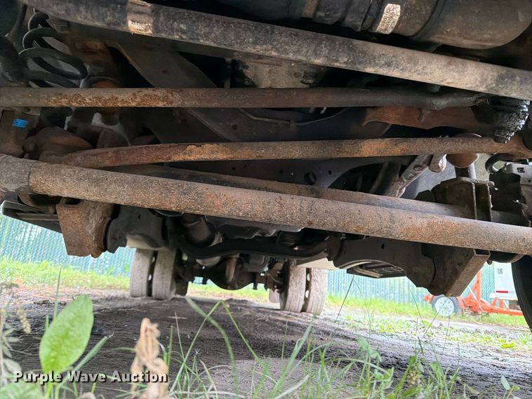 image for item DV2065 2015 Ford F550 utility / service truck