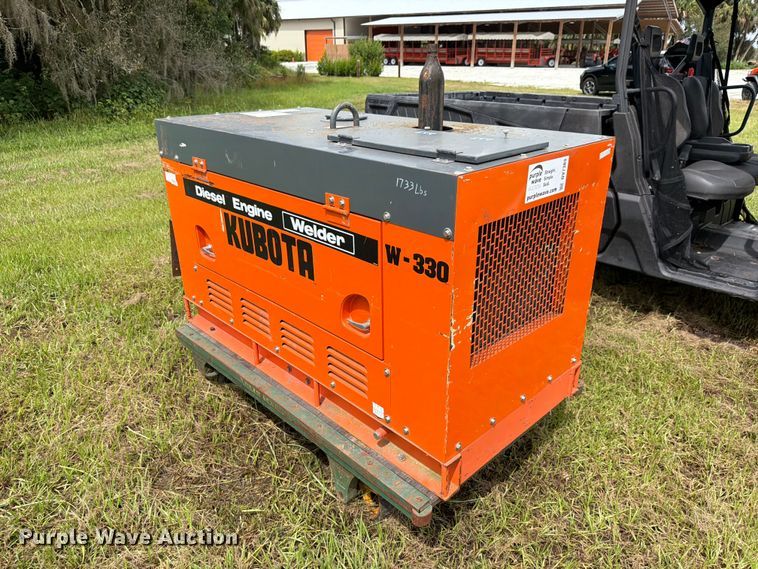 image for item DV7383 Kubota W-330 welder/generator