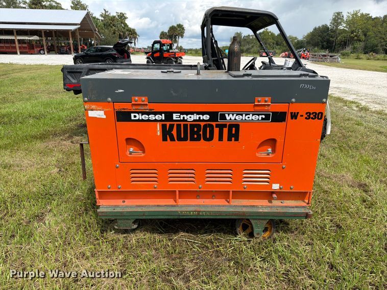 image for item DV7383 Kubota W-330 welder/generator