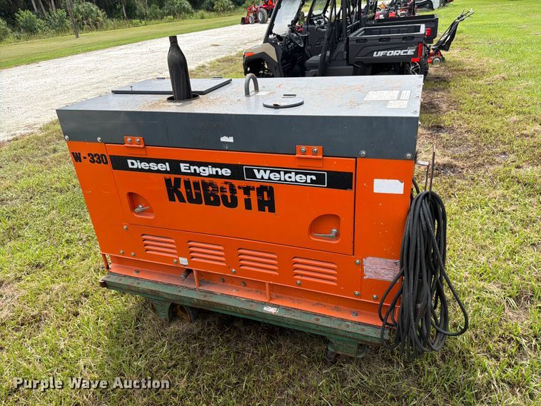 image for item DV7383 Kubota W-330 welder/generator
