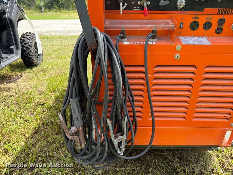 image for item DV7383 Kubota W-330 welder/generator