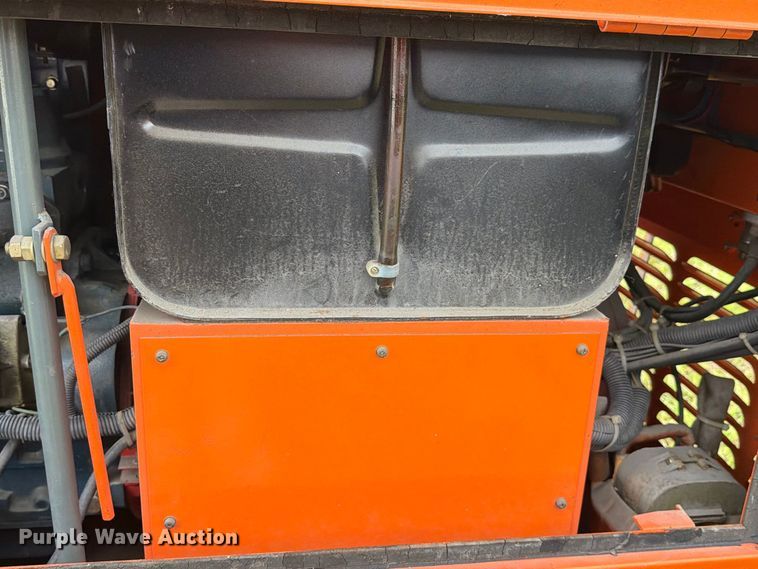 image for item DV7383 Kubota W-330 welder/generator
