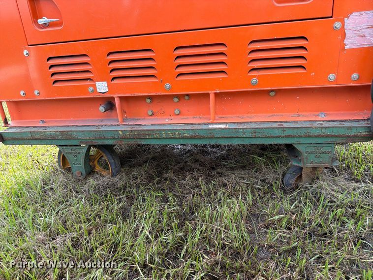 image for item DV7383 Kubota W-330 welder/generator