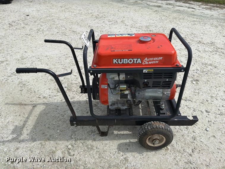 image for item DV7387 Kubota ARX6500 generator