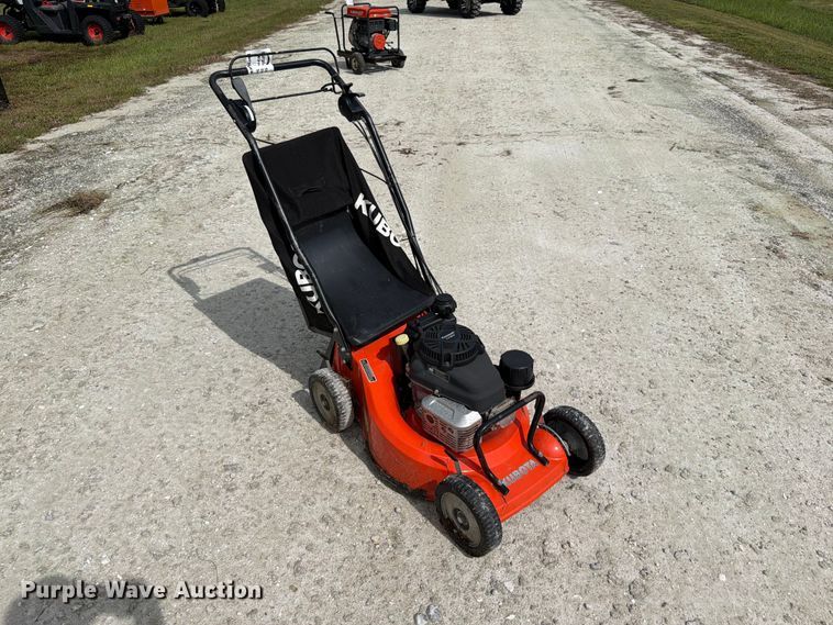 image for item DV7388 2017 Kubota WGC6–21 push mower