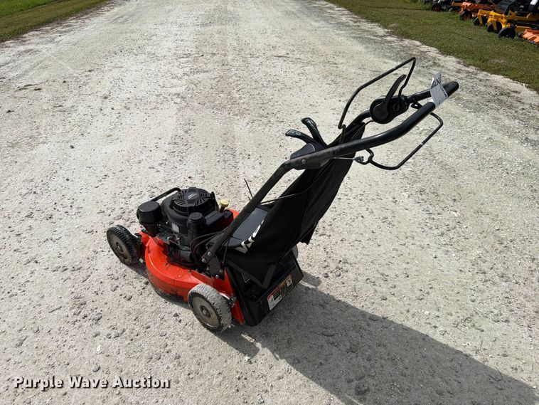 image for item DV7388 2017 Kubota WGC6–21 push mower