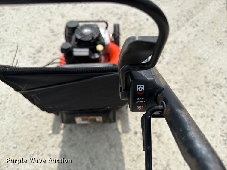 image for item DV7388 2017 Kubota WGC6–21 push mower