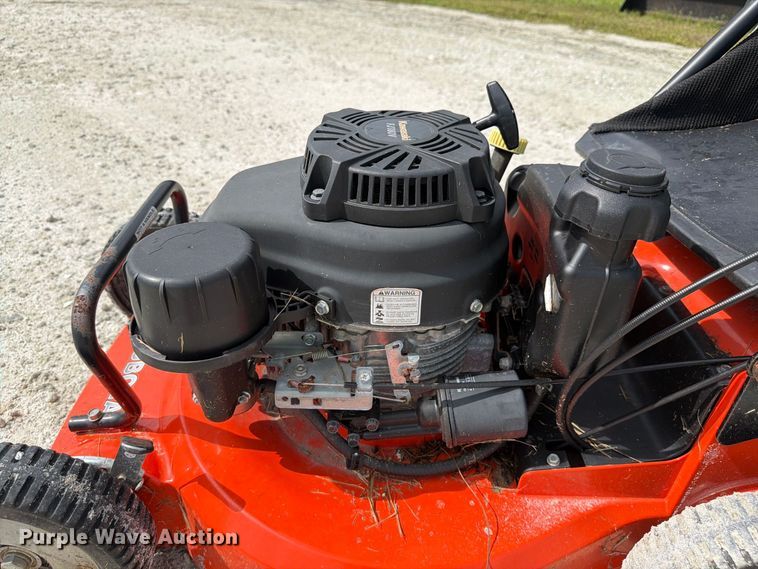 image for item DV7388 2017 Kubota WGC6–21 push mower