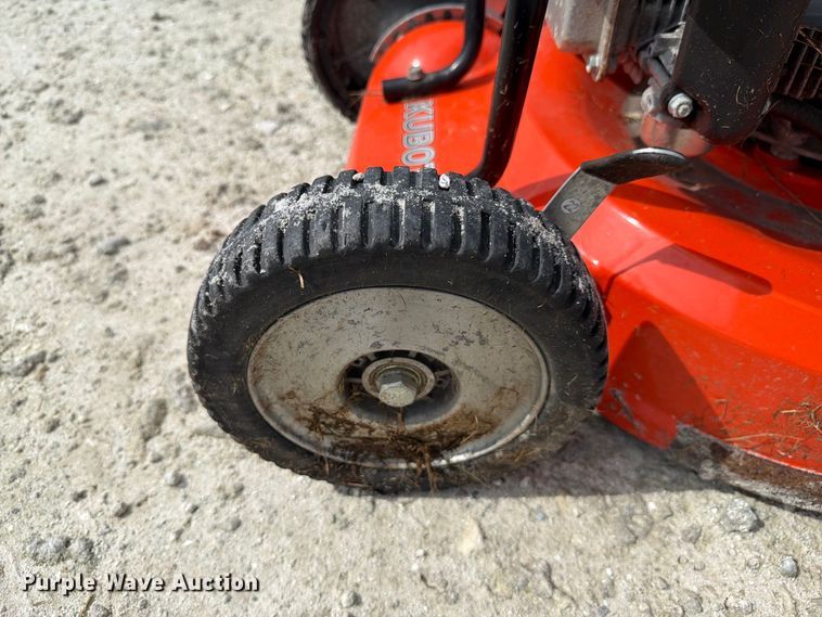 image for item DV7388 2017 Kubota WGC6–21 push mower