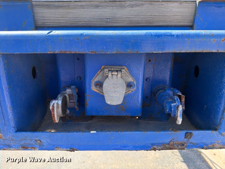 image for item DV8620 1999 Monon CC-248 pole trailer