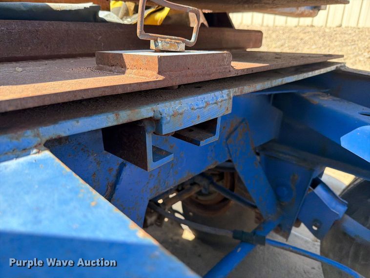 image for item DV8620 1999 Monon CC-248 pole trailer