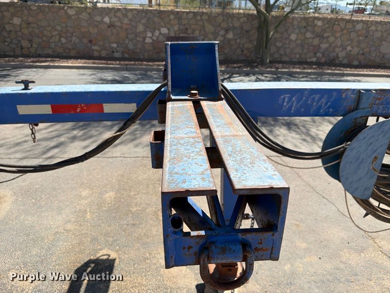 image for item DV8620 1999 Monon CC-248 pole trailer
