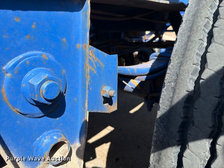 image for item DV8620 1999 Monon CC-248 pole trailer