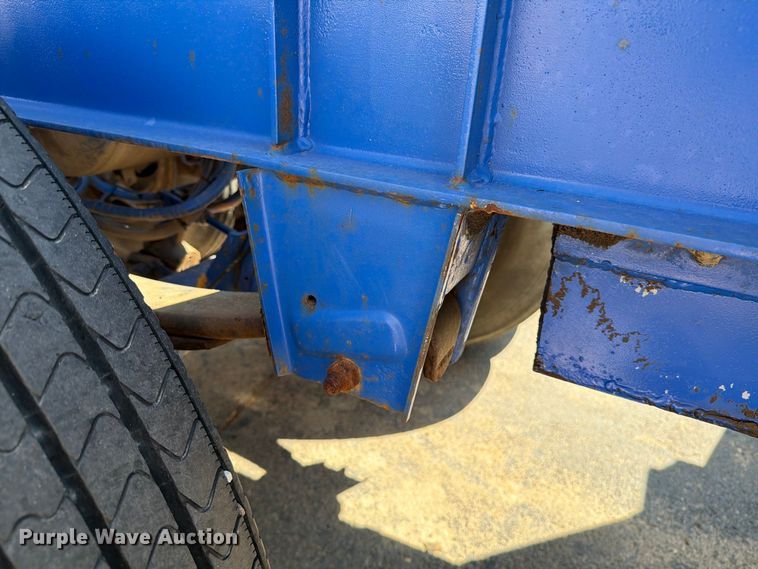 image for item DV8620 1999 Monon CC-248 pole trailer