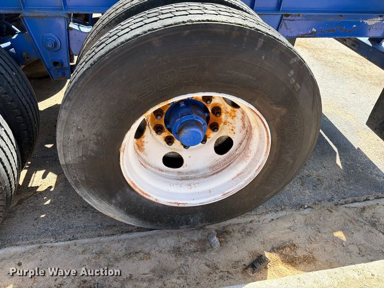 image for item DV8620 1999 Monon CC-248 pole trailer