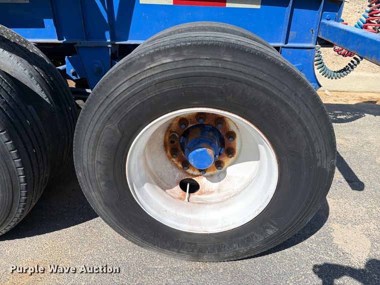 image for item DV8620 1999 Monon CC-248 pole trailer