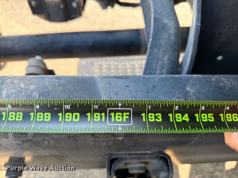 image for item DV8624 2005 Ford F750 Super Duty truck cab and chassis