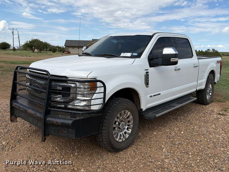 2020 Ford F250 Super Duty Crew Cab pickup truck