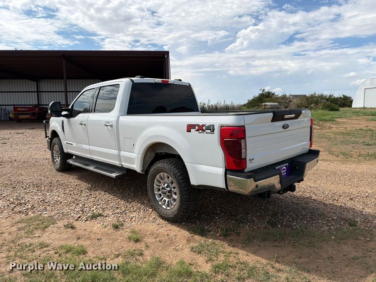 image for item DV8642 2020 Ford F250 Super Duty Crew Cab pickup truck