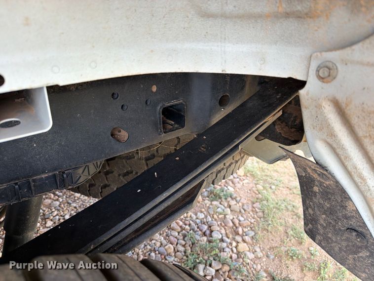 image for item DV8642 2020 Ford F250 Super Duty Crew Cab pickup truck