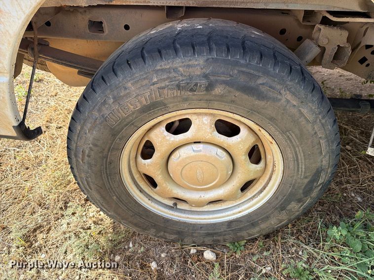 image for item DV8664 2014 Ford F150 Crew Cab pickup truck