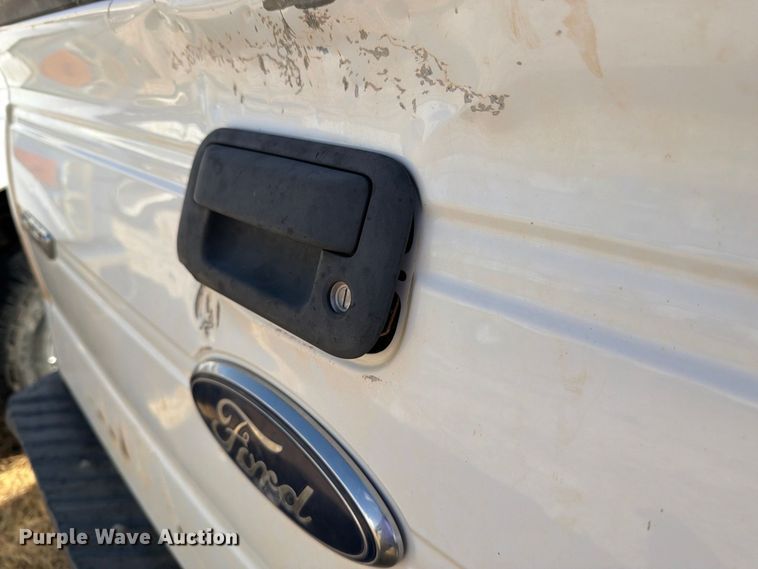 image for item DV8665 2014 Ford F-150 Crew Cab pickup truck