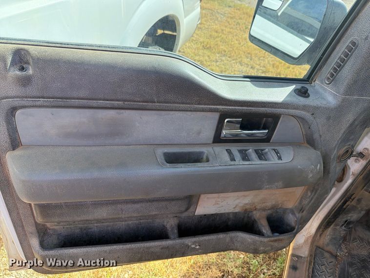 image for item DV8665 2014 Ford F-150 Crew Cab pickup truck