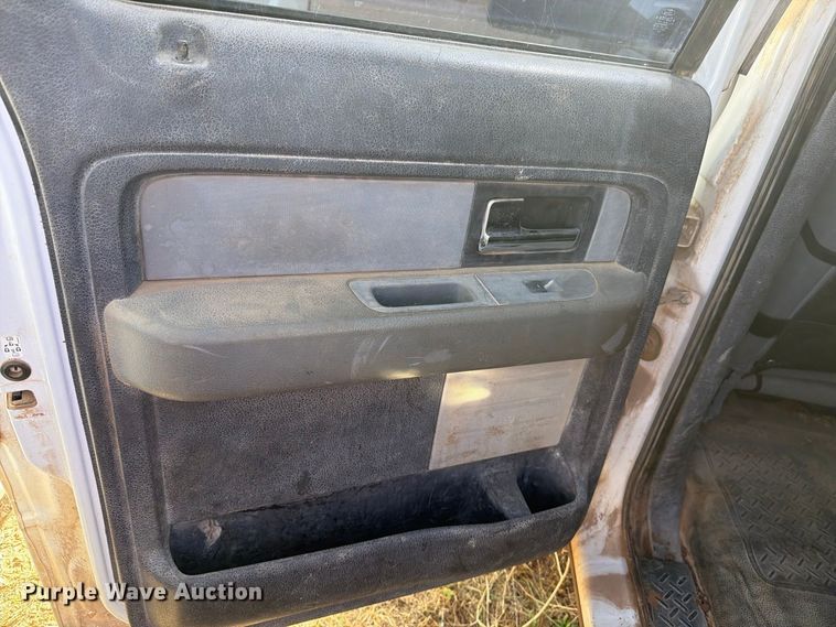 image for item DV8665 2014 Ford F-150 Crew Cab pickup truck