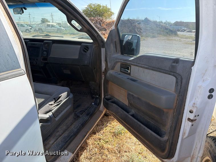 image for item DV8665 2014 Ford F-150 Crew Cab pickup truck