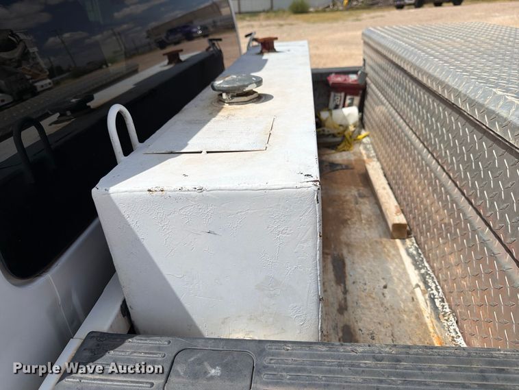 image for item DV8666 2015 Ford F250 Super Duty Crew Cab pickup truck