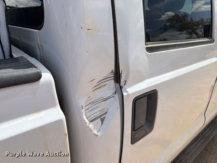 image for item DV8666 2015 Ford F250 Super Duty Crew Cab pickup truck