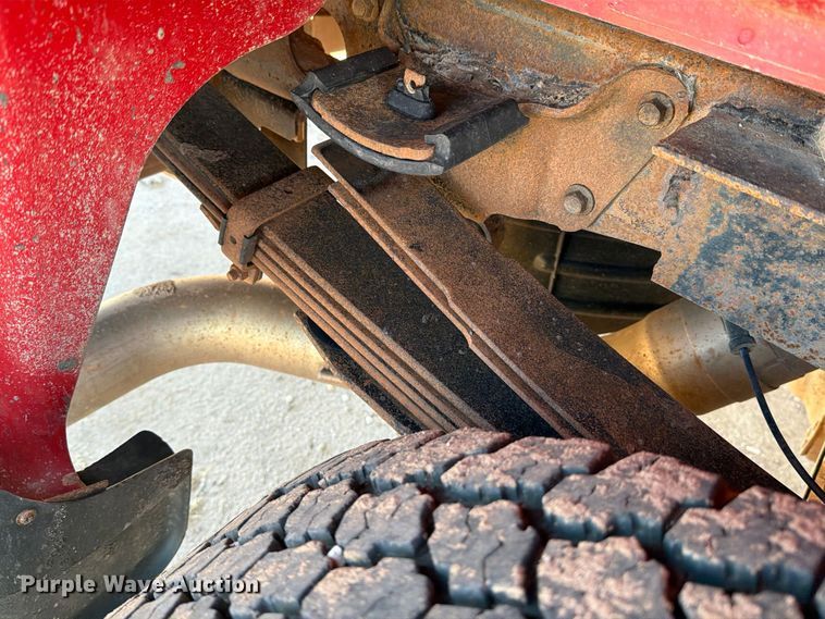 image for item DV8670 2011 Chevrolet Silverado 3500HD Crew Cab pickup truck