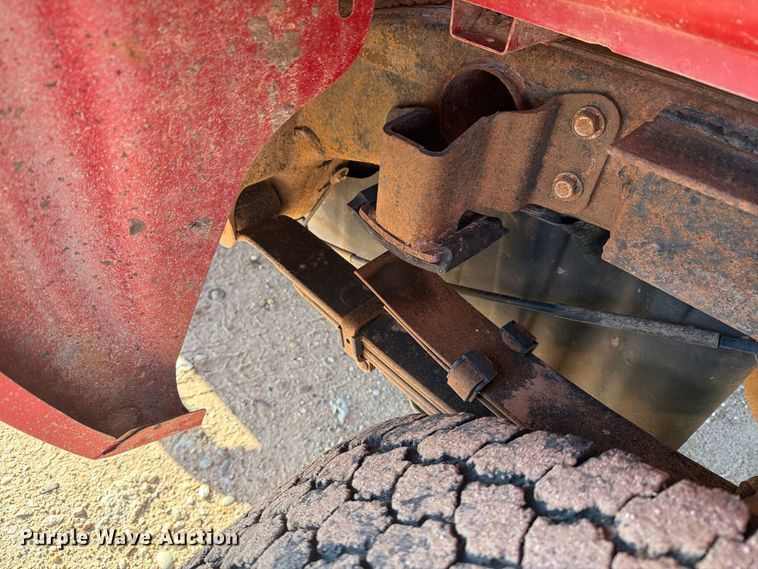 image for item DV8670 2011 Chevrolet Silverado 3500HD Crew Cab pickup truck