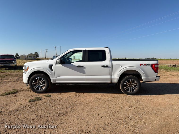 image for item DV8671 2021 Ford F150 Crew Cab pickup truck