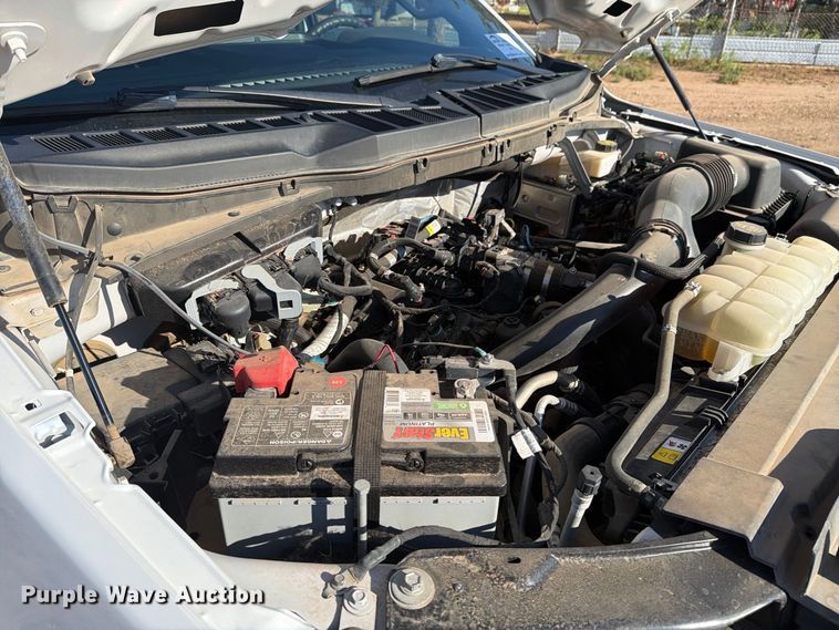 image for item DV8671 2021 Ford F150 Crew Cab pickup truck