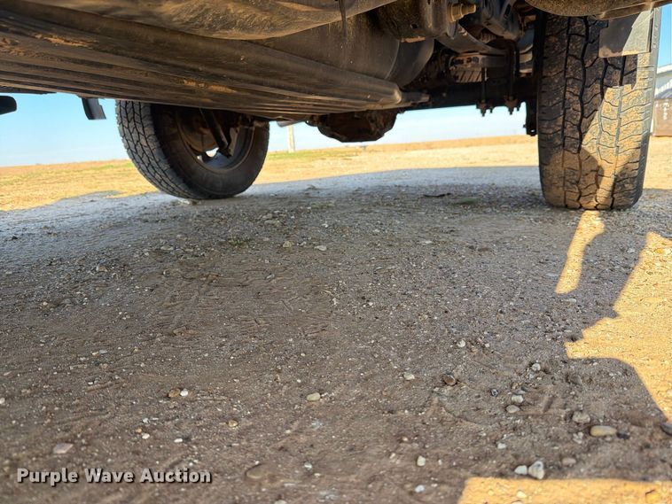 image for item DV8671 2021 Ford F150 Crew Cab pickup truck