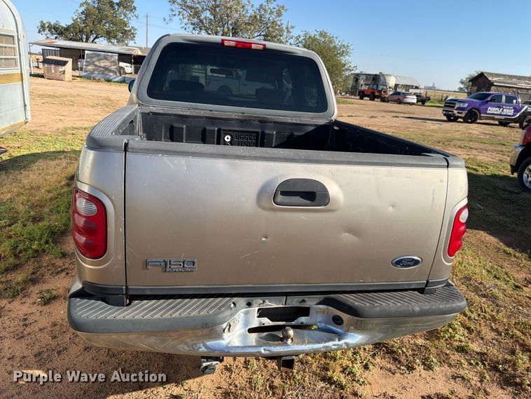 image for item DV8672 2002 Ford F150 Crew Cab pickup truck