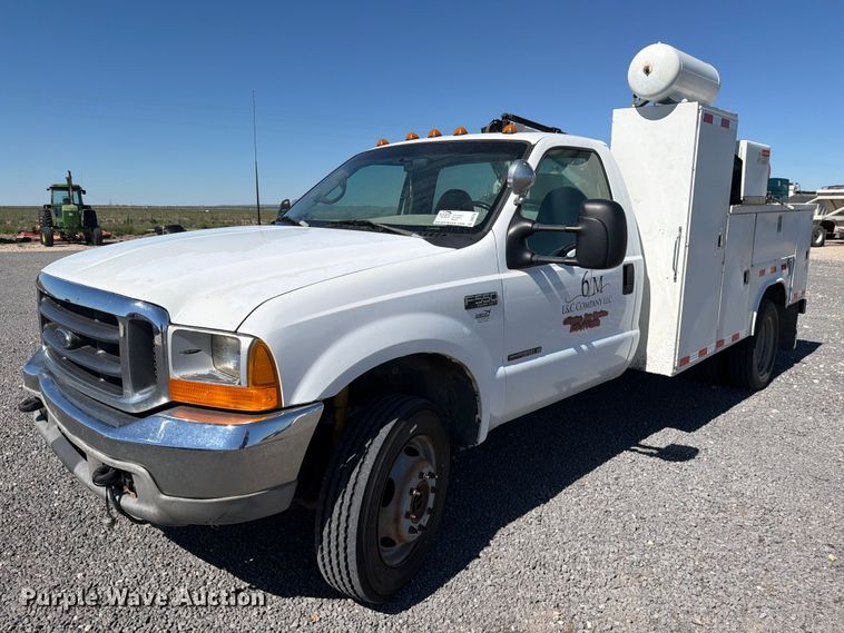 image for item DV8706 1999 Ford F550 utility / service truck