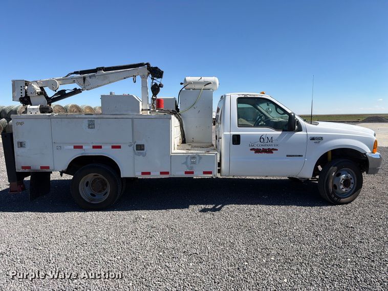 image for item DV8706 1999 Ford F550 utility / service truck