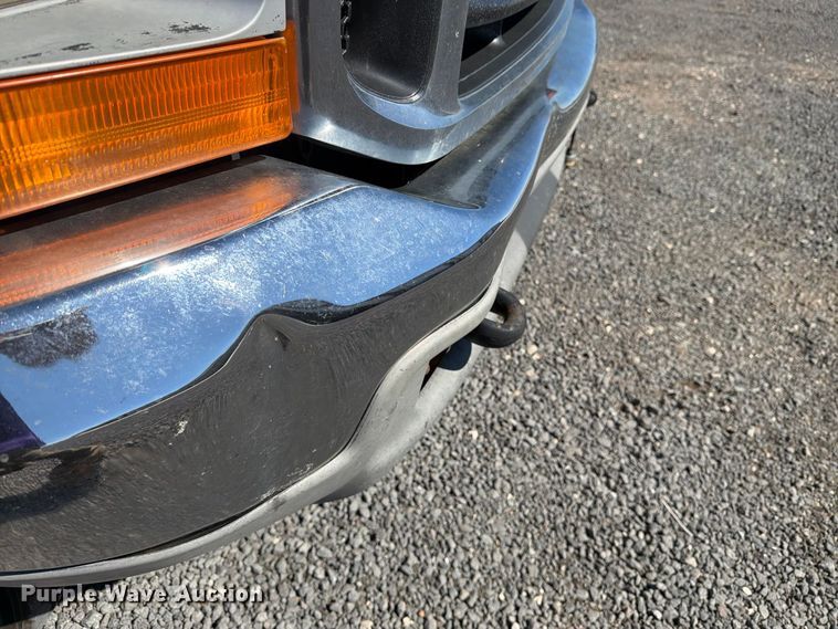 image for item DV8706 1999 Ford F550 utility / service truck