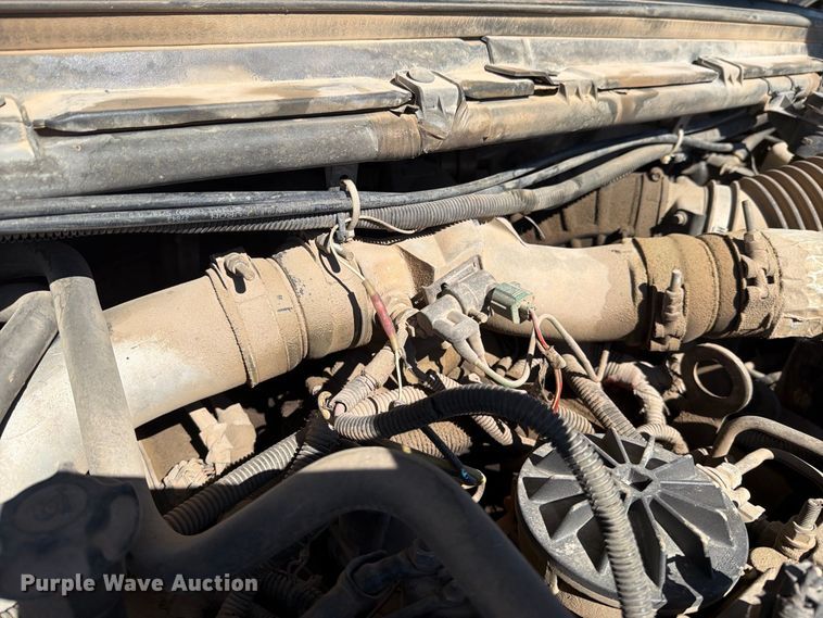 image for item DV8706 1999 Ford F550 utility / service truck
