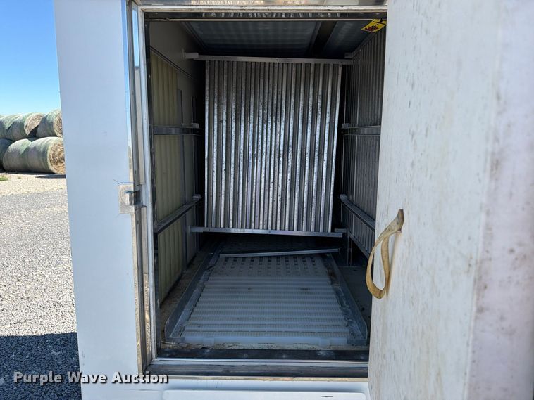 image for item DV8717 2019 Ford E450 refrigerated delivery truck