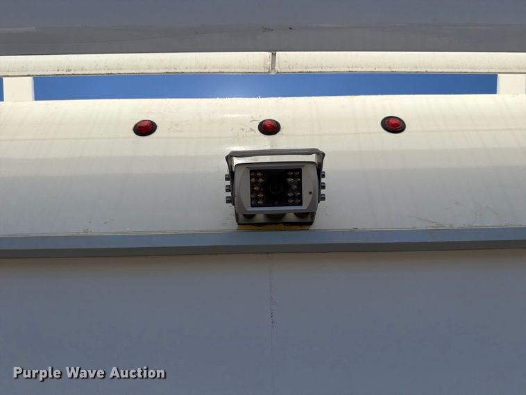 image for item DV8717 2019 Ford E450 refrigerated delivery truck