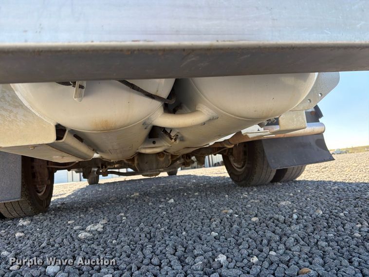 image for item DV8717 2019 Ford E450 refrigerated delivery truck